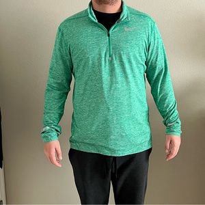 Nike Men’s Quarter Zip Pullover